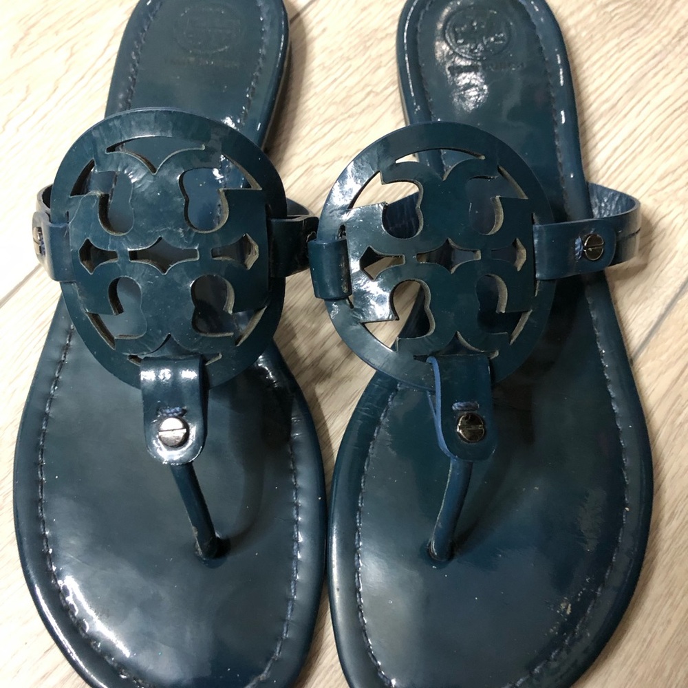 Tory Burch Navy Patent Logo Thong Sandals
